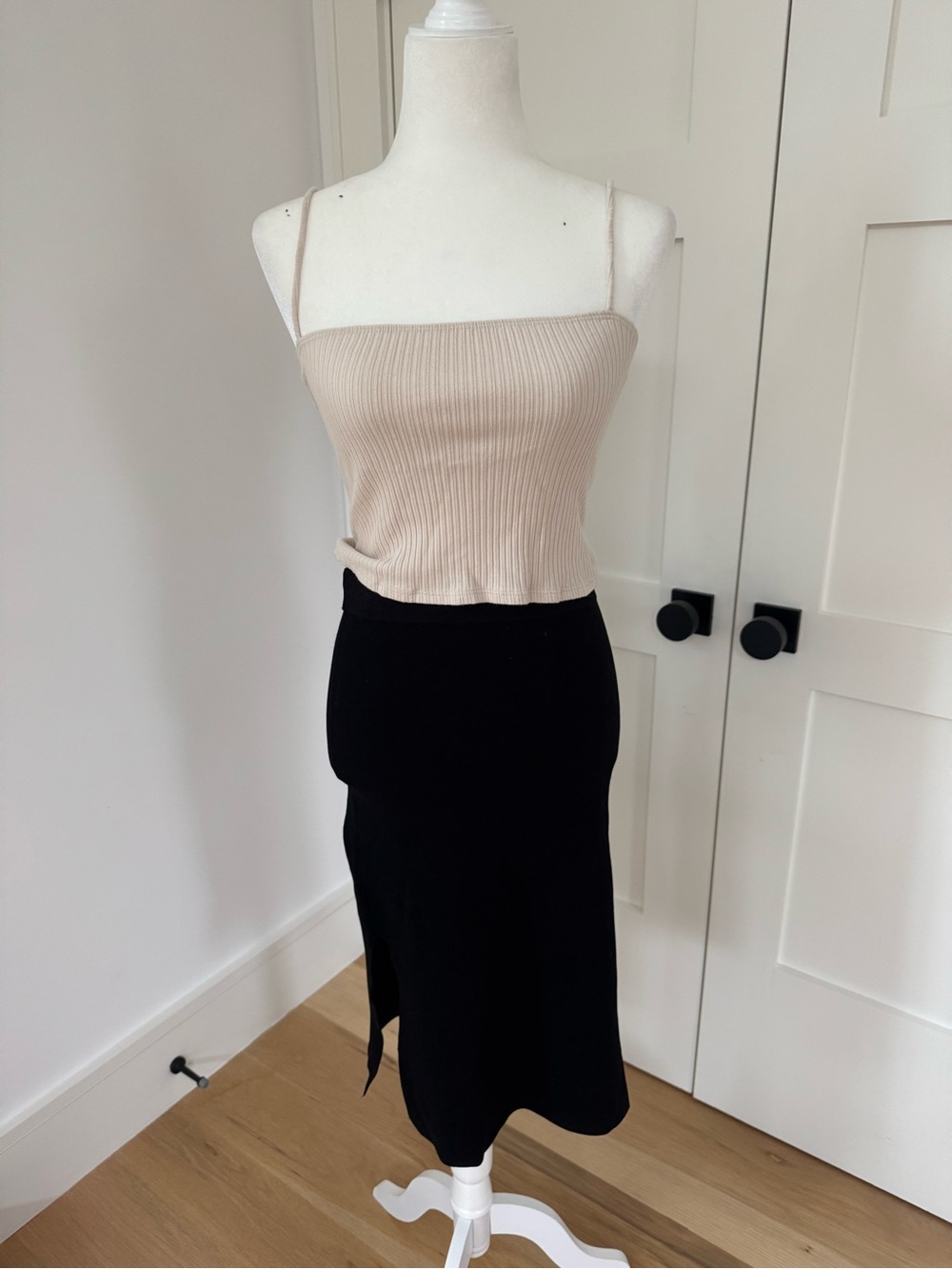 Reformation - Picture 2 of 6